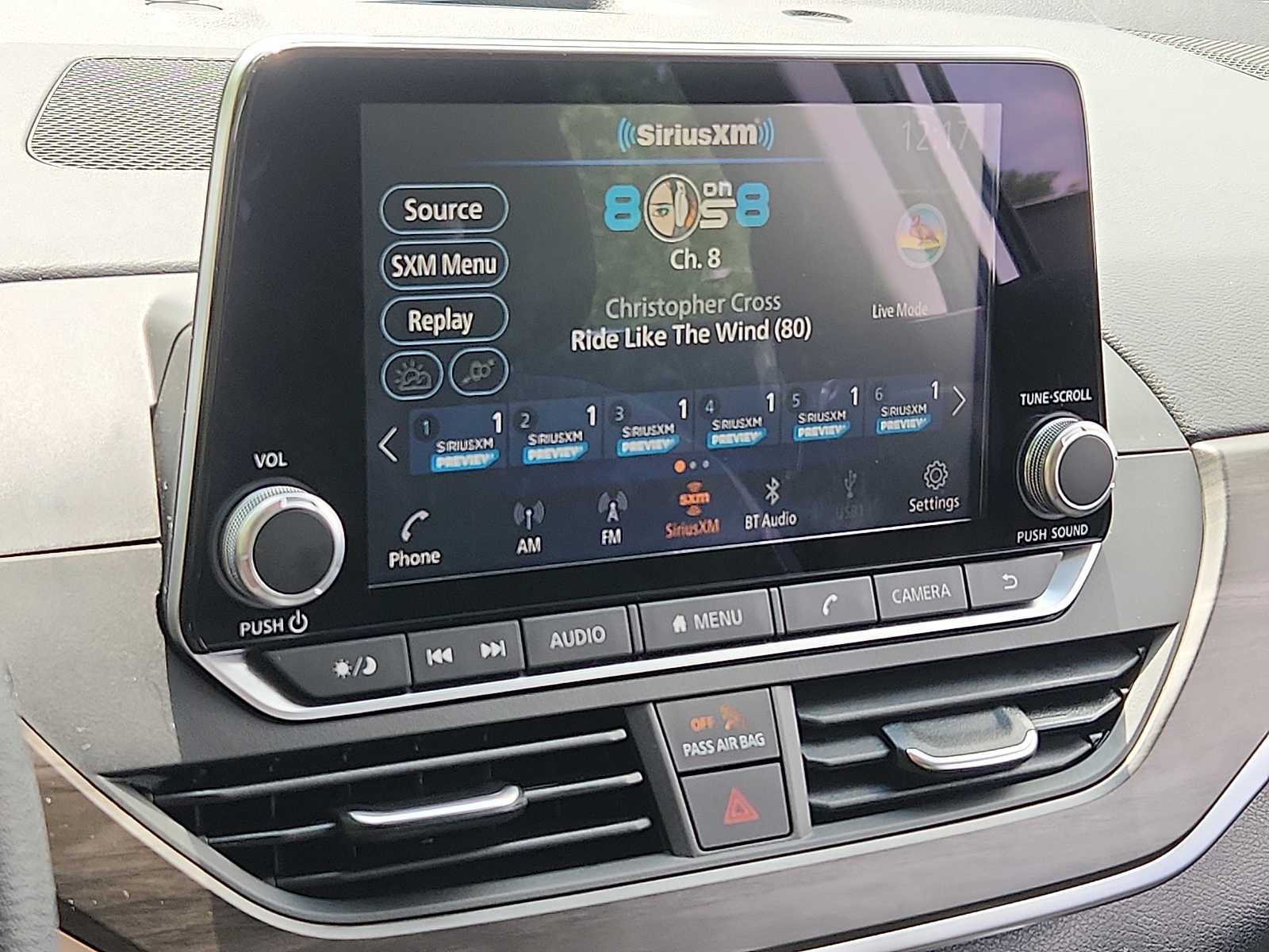 2025 Nissan Altima SV - Photo 16