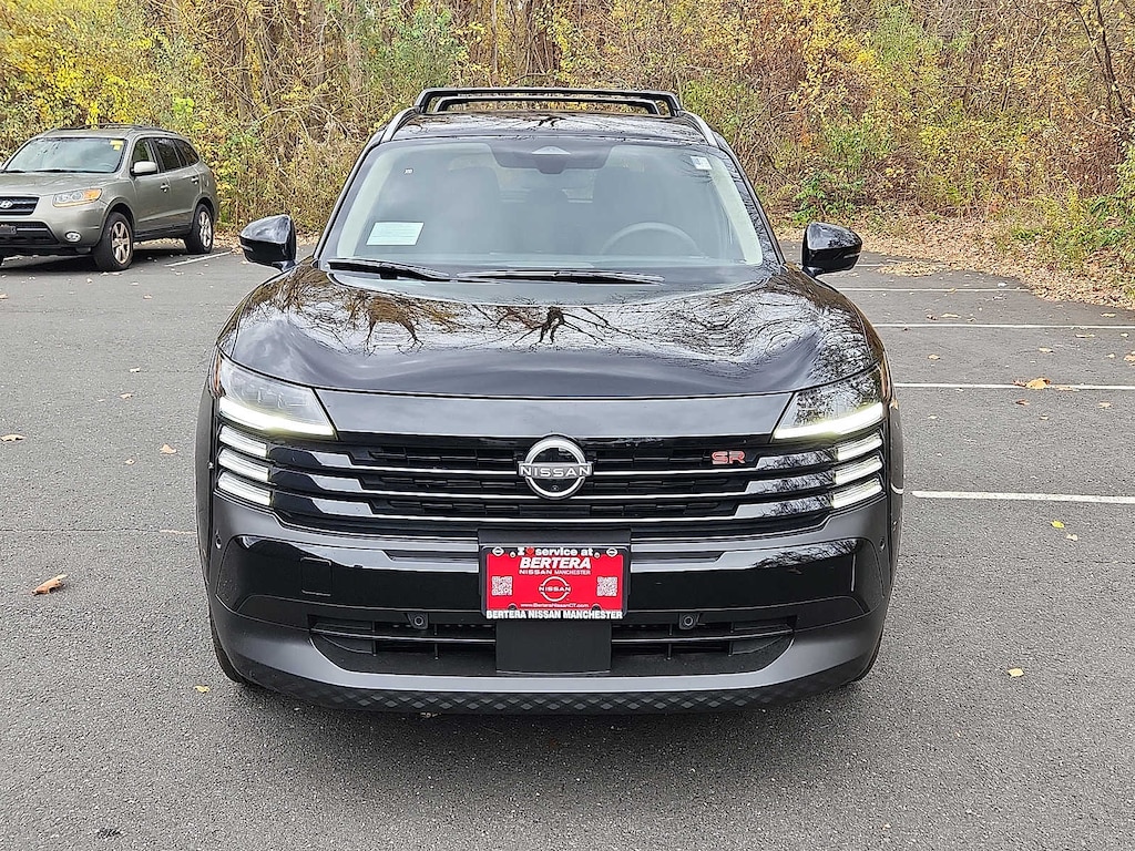 New 2026 Nissan Kicks SR SUV