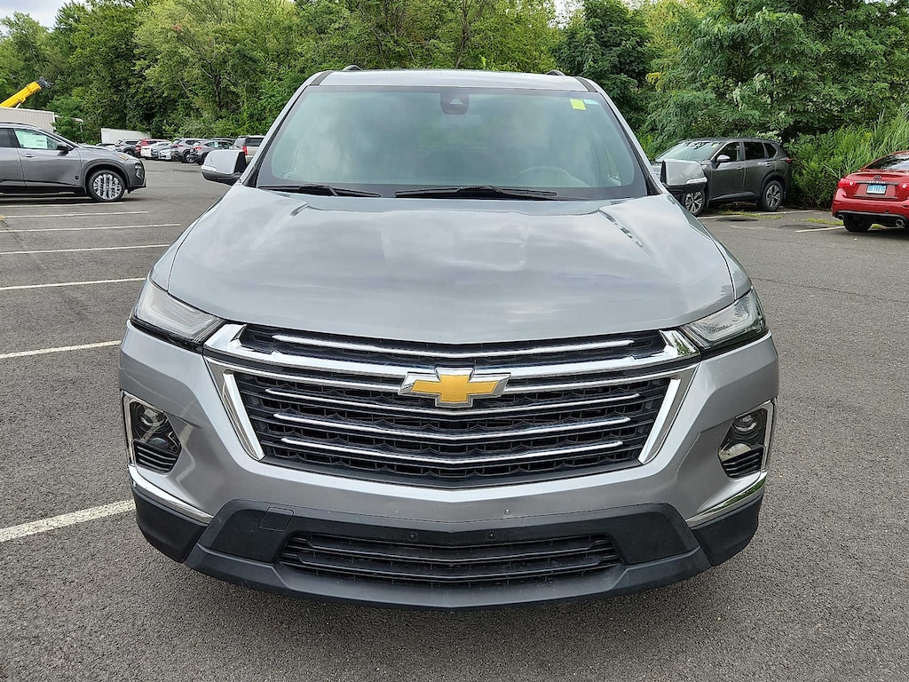 Used 2023 Chevrolet Traverse LT Leather SUV