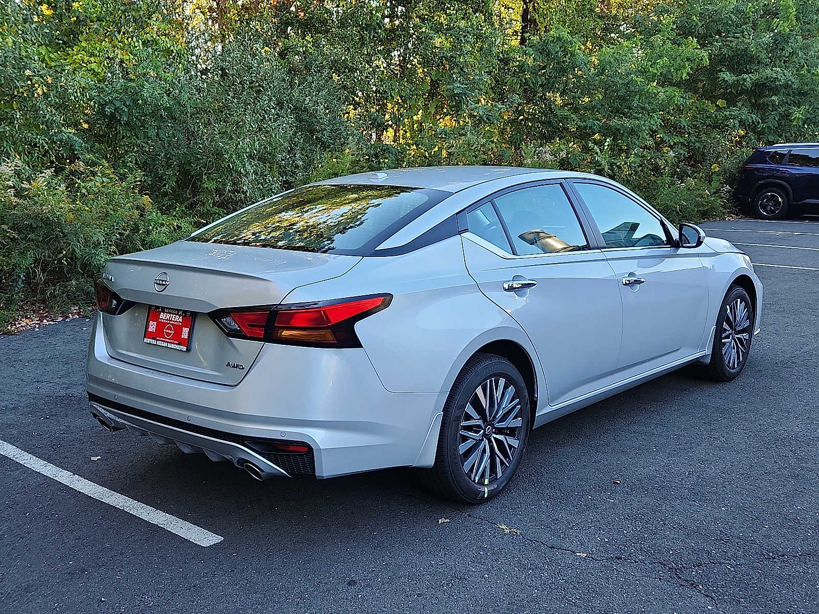 2025 Nissan Altima SV photo 4