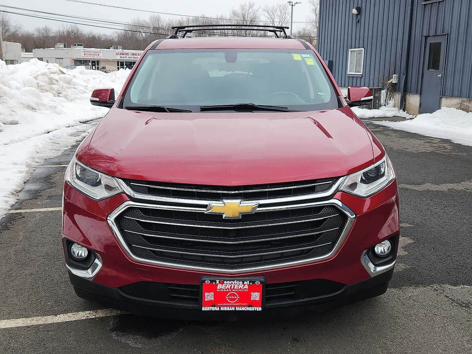 Used 2018 Chevrolet Traverse 1LT with VIN 1GNEVGKW6JJ244546 for sale in Manchester, CT