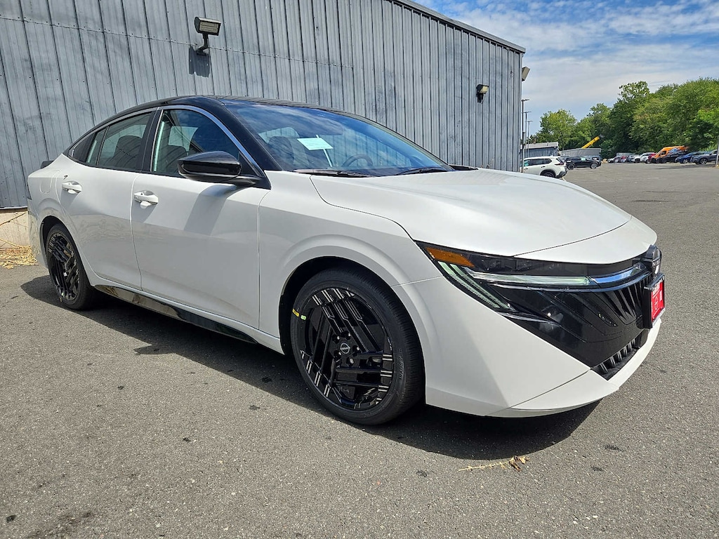 New 2027 Nissan Sentra SR Sedan