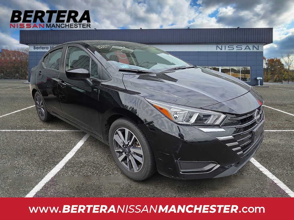 Used 2023 Nissan Versa 1.6 SV Sedan