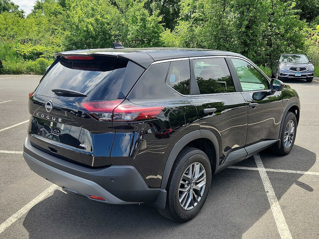 Used 2023 Nissan Rogue S SUV