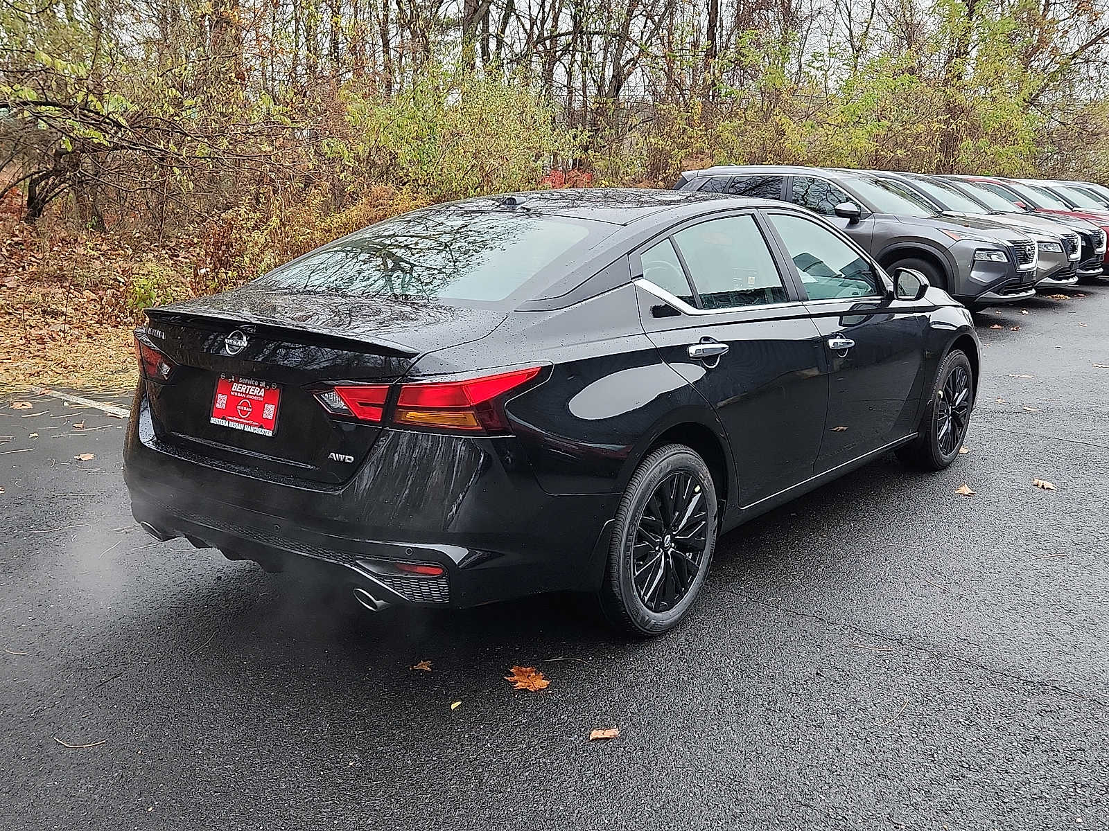 2025 Nissan Altima SV photo 4