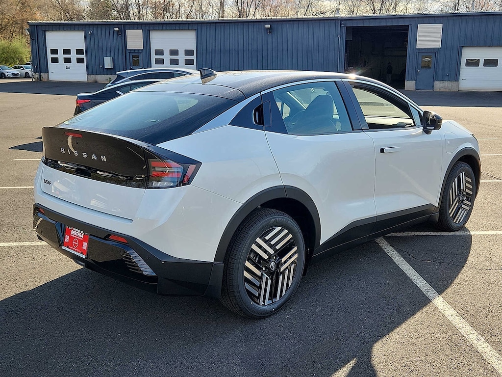 New 2026 Nissan LEAF SV+ SUV