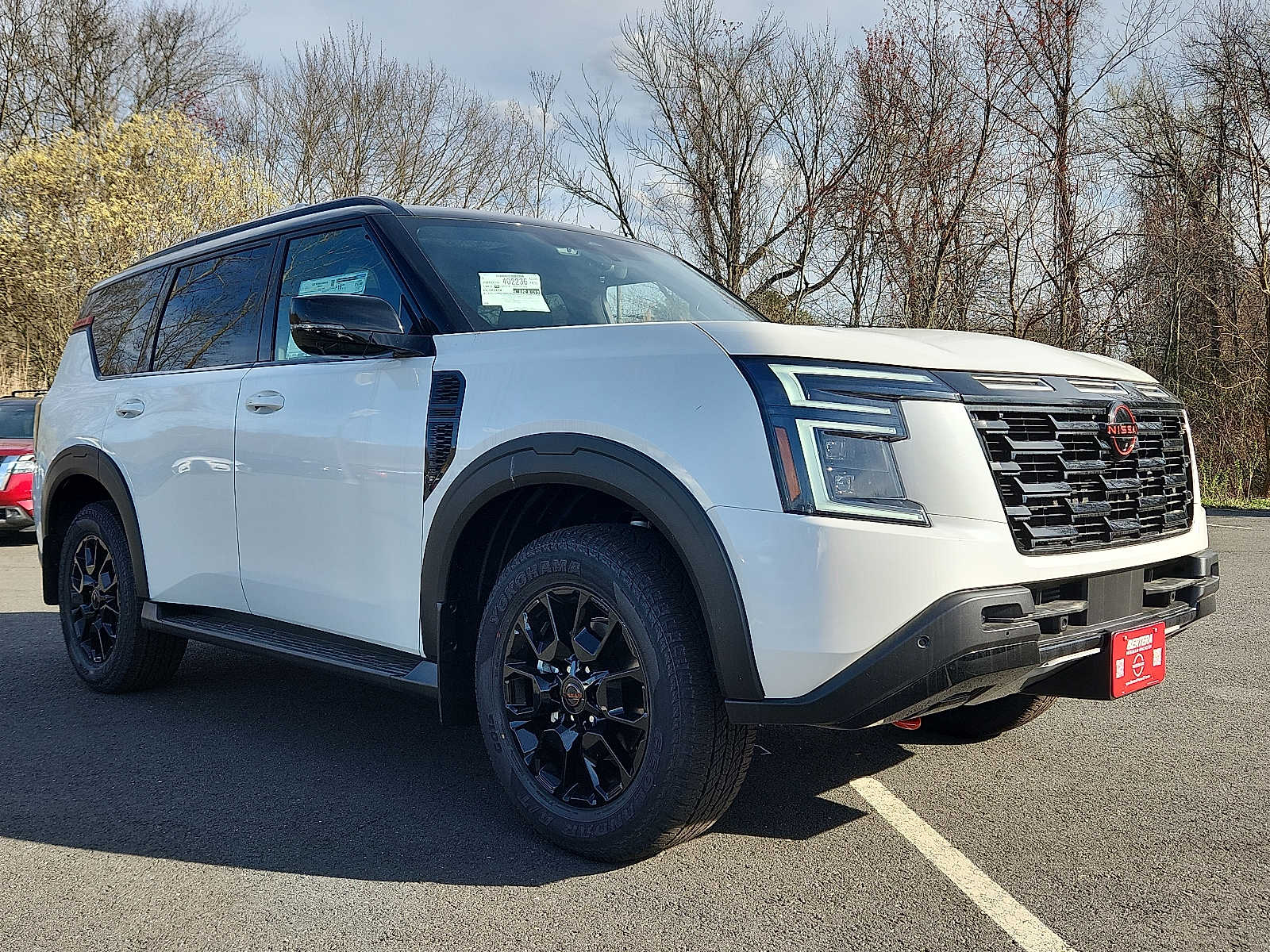 2025 Nissan Armada photo 3