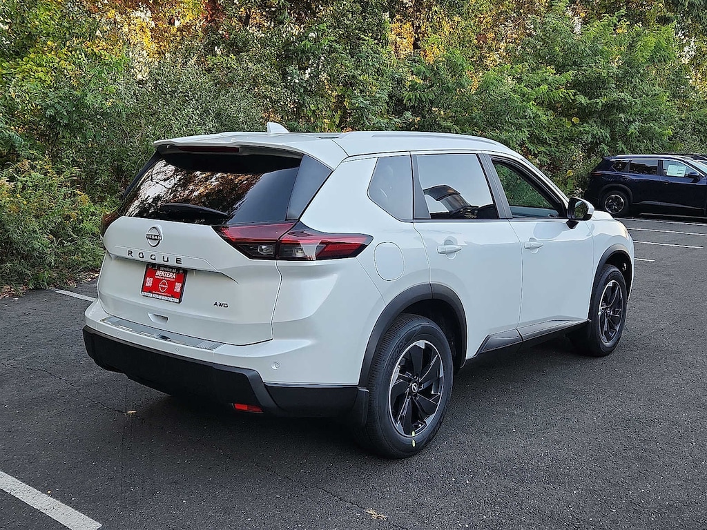 New 2026 Nissan Rogue SV SUV