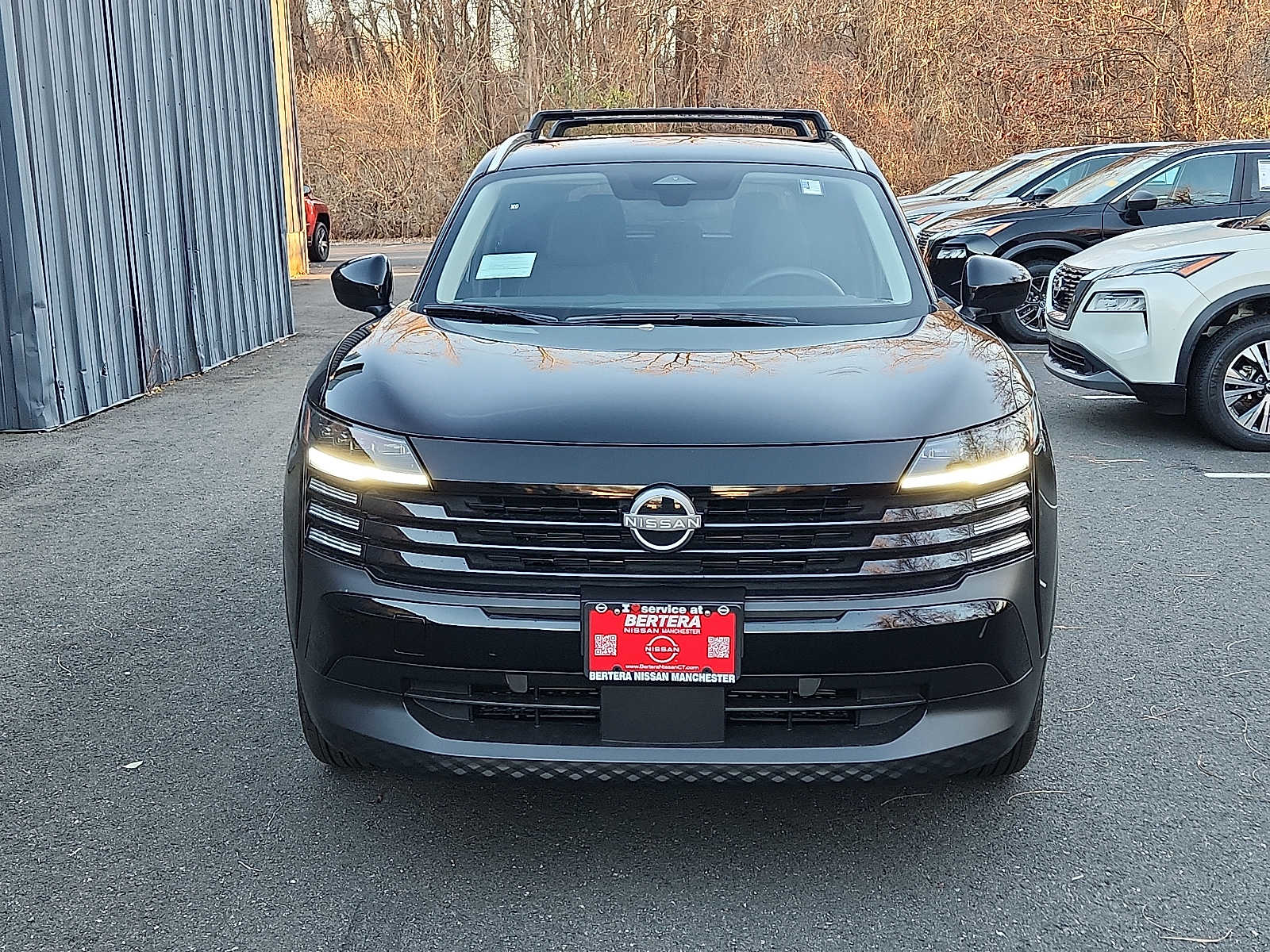 2026 Nissan Kicks SV photo 2