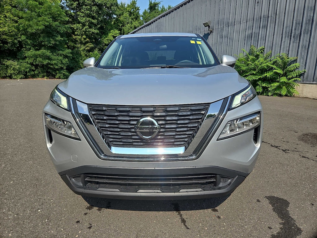 Used 2021 Nissan Rogue SV SUV