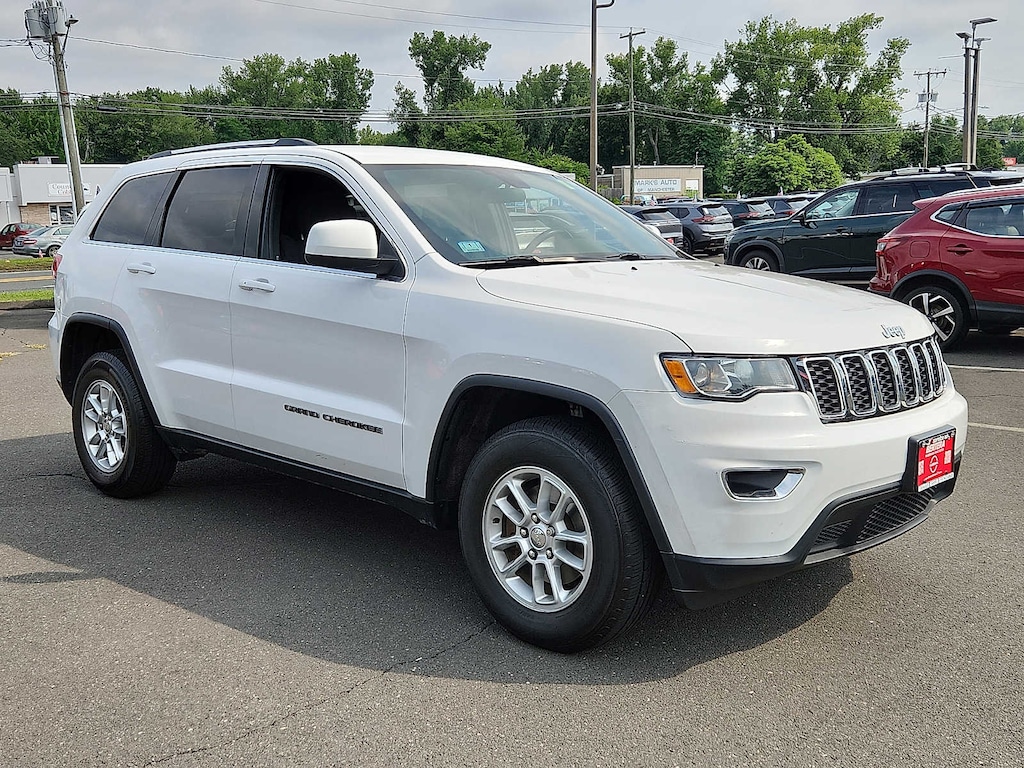 Used 2018 Jeep Grand Cherokee Laredo 4x4 SUV