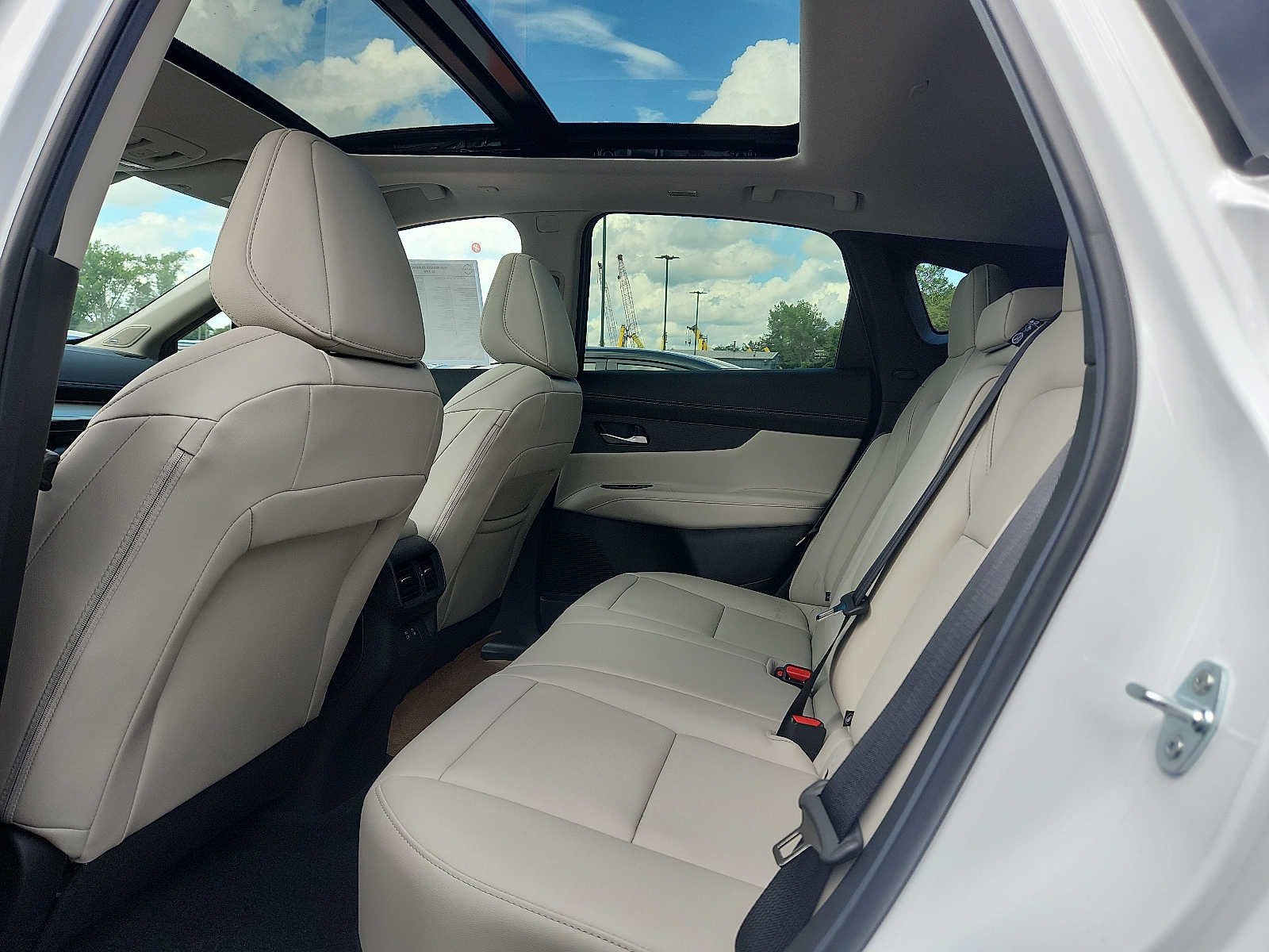 2025 Nissan Murano SL - Photo 10