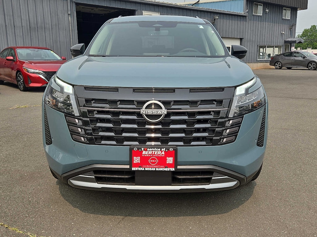 New 2026 Nissan Pathfinder SL SUV