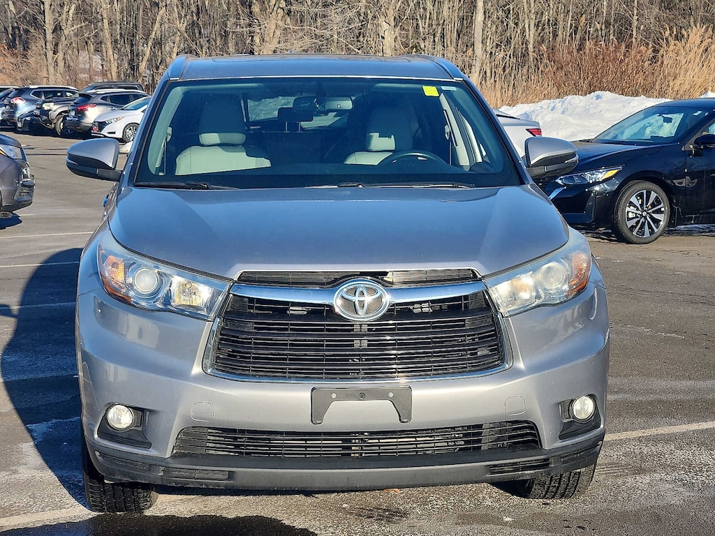 Used 2015 Toyota Highlander XLE V6 SUV