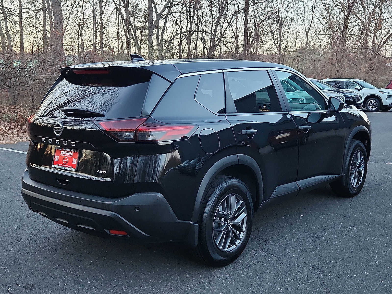 2021 Nissan Rogue S photo 3