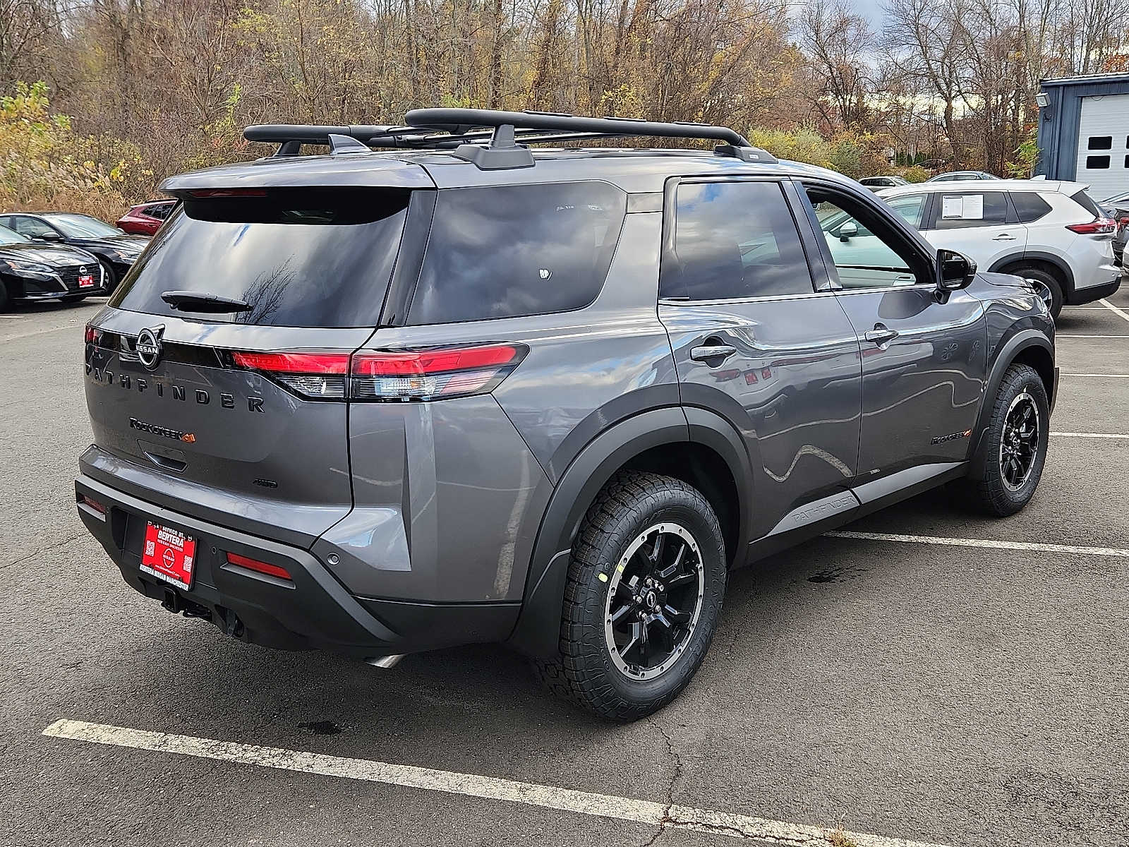 2025 Nissan Pathfinder Rock Creek photo 4