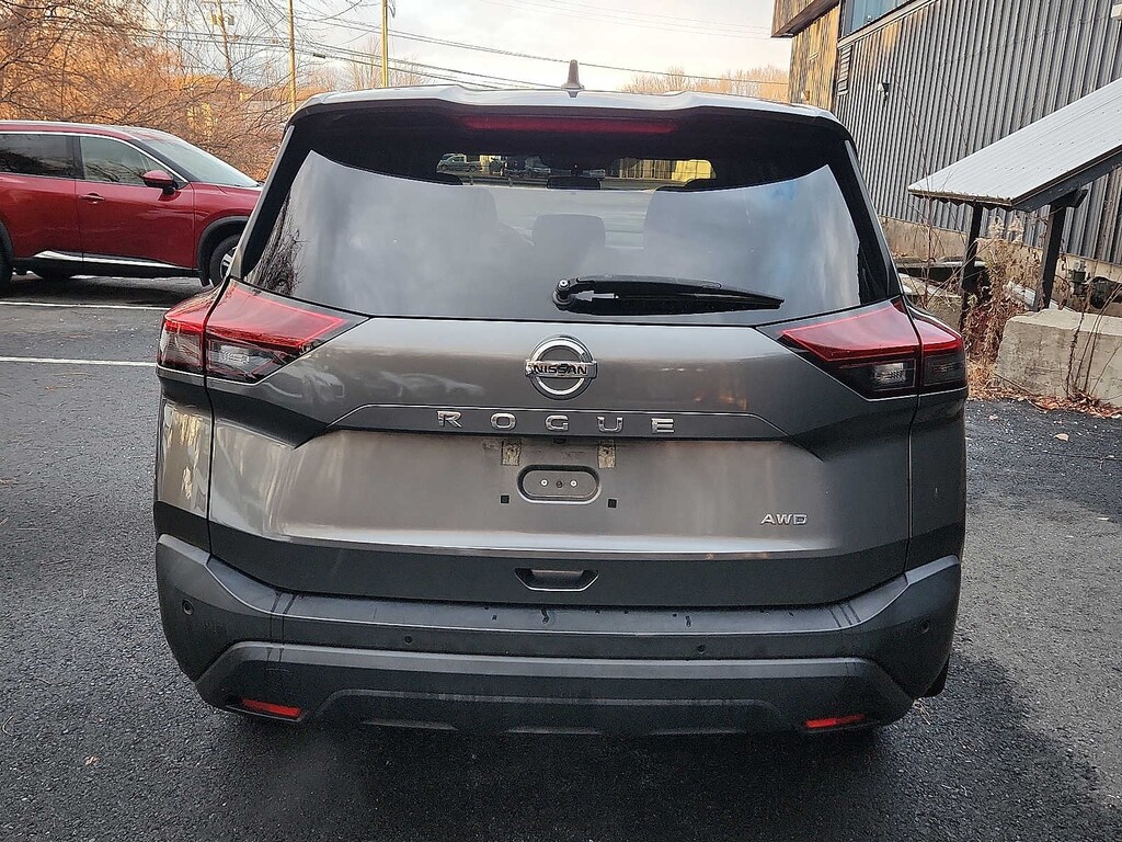 2021 Nissan Rogue S photo 3