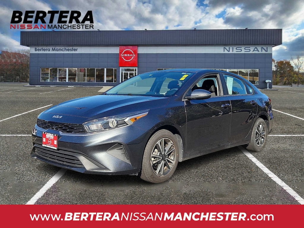 Used 2023 Kia Forte LXS Sedan