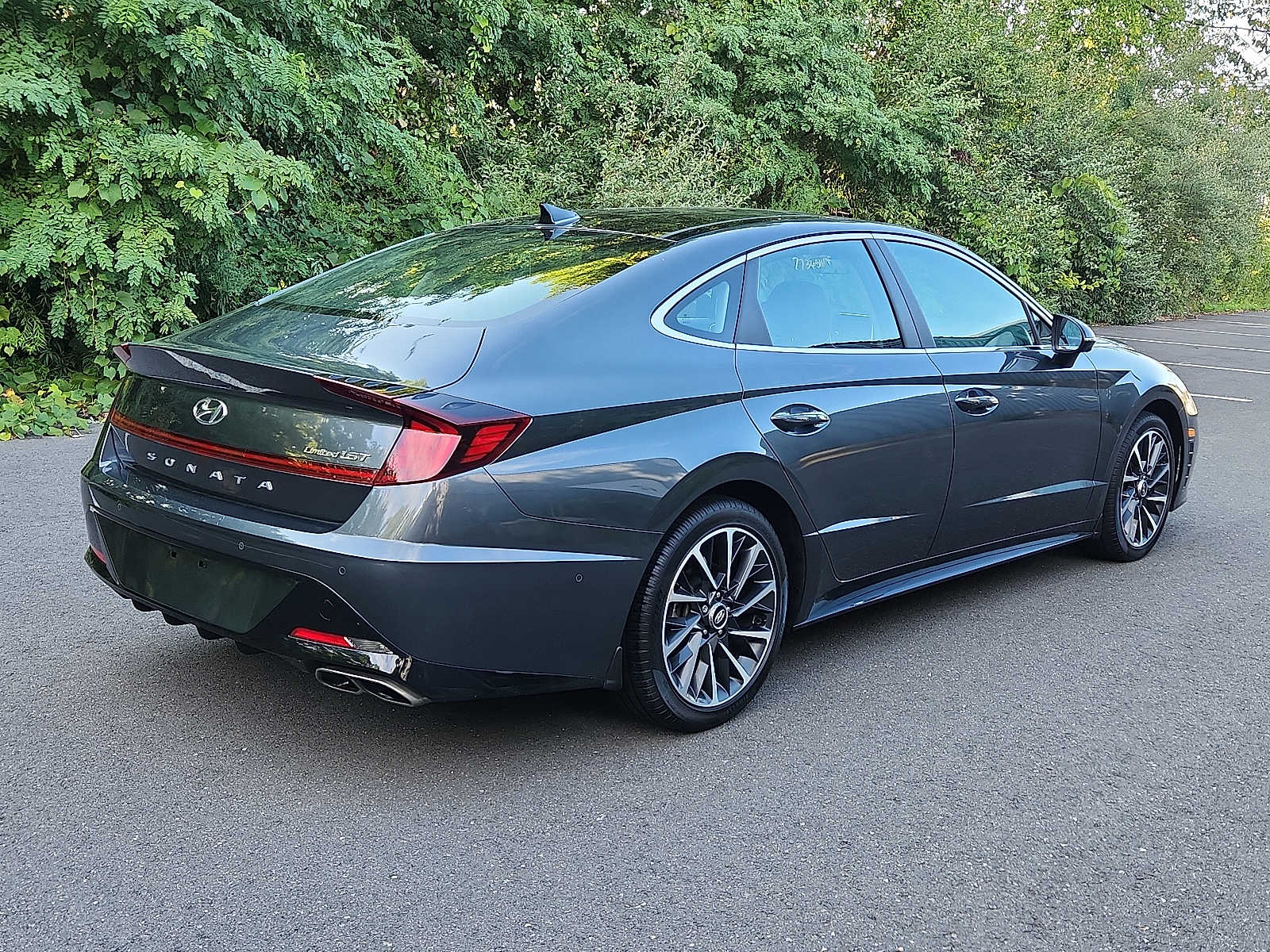 2022 Hyundai Sonata Limited photo 4