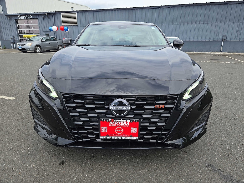 New 2026 Nissan Altima SR Sedan