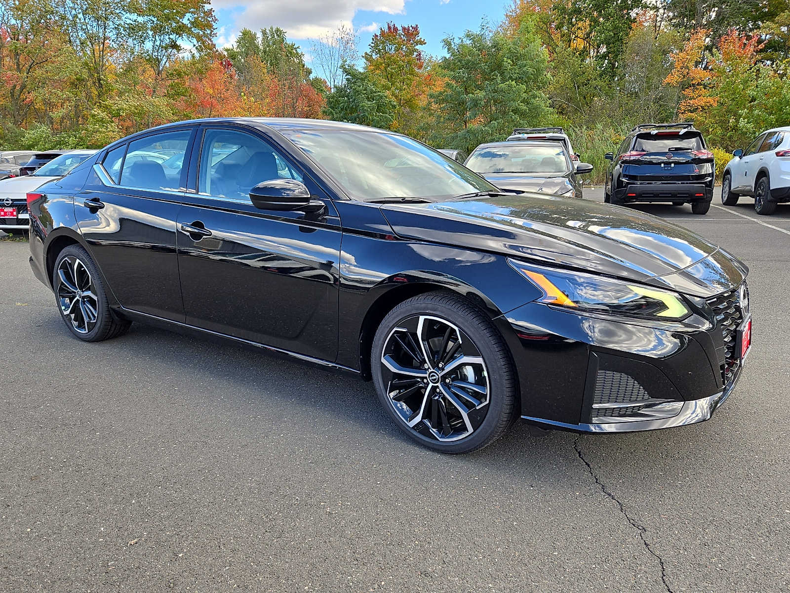 New 2026 Nissan Altima SR Sedan