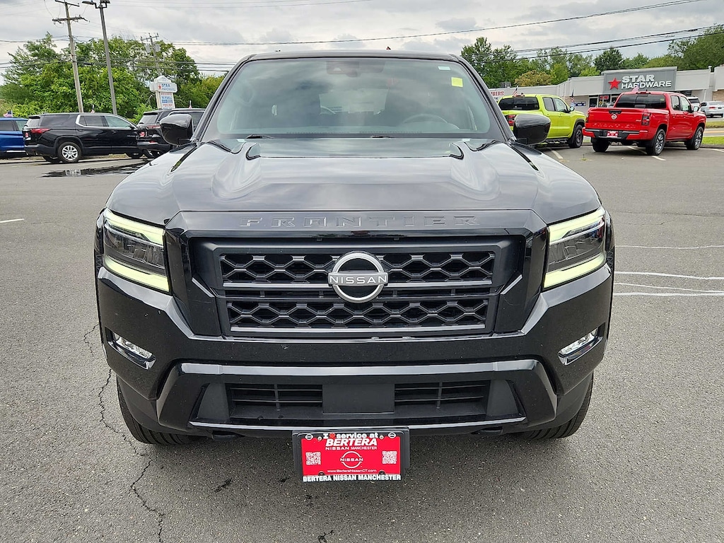 Used 2023 Nissan Frontier SV Truck Crew Cab