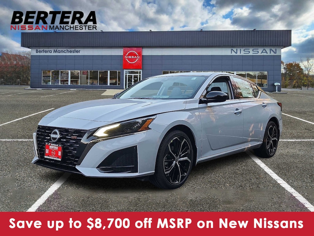 New 2025 Nissan Altima SR Sedan