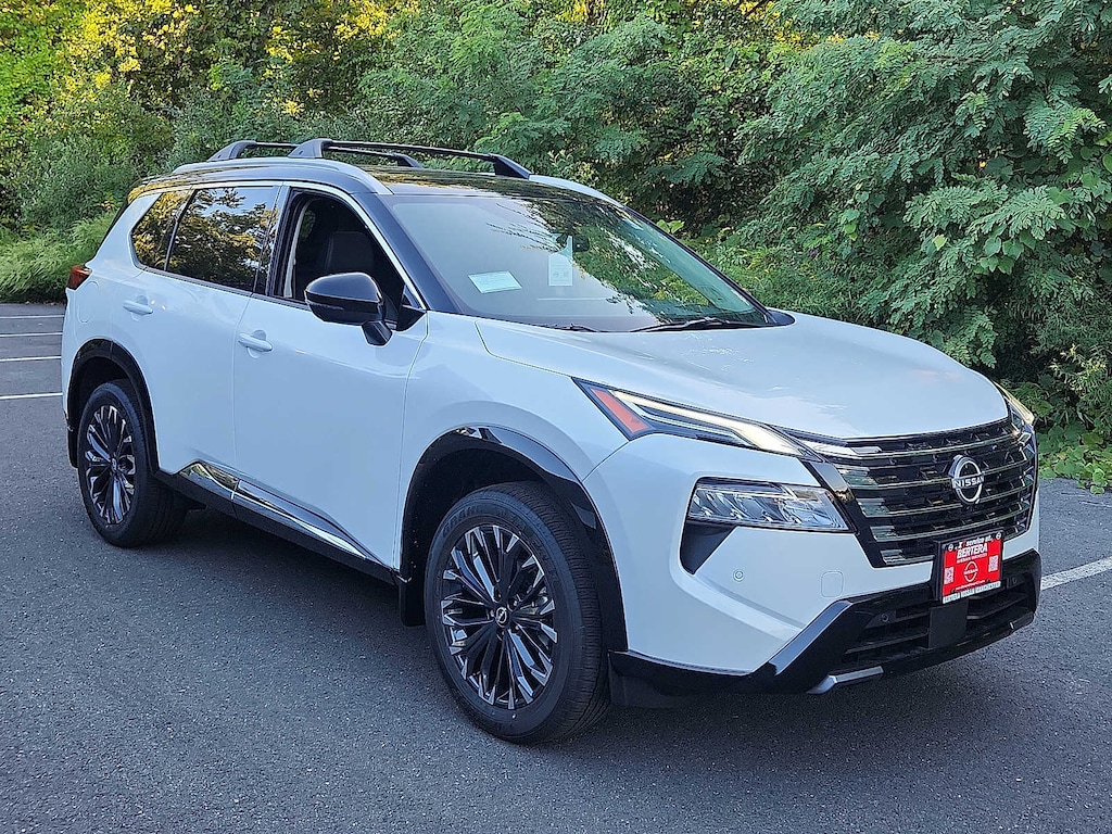 New 2026 Nissan Rogue Platinum SUV