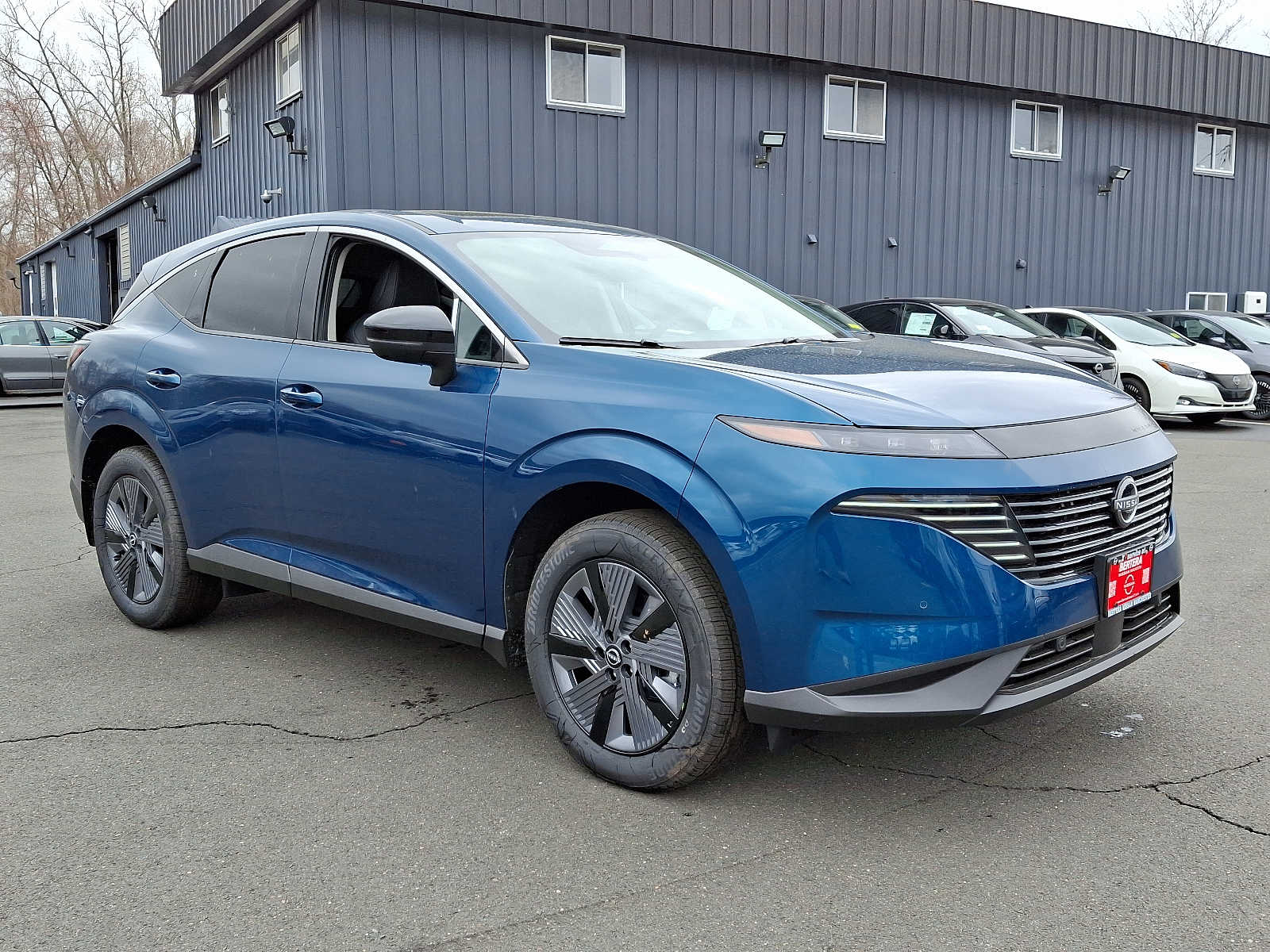 2025 Nissan Murano SL photo 3