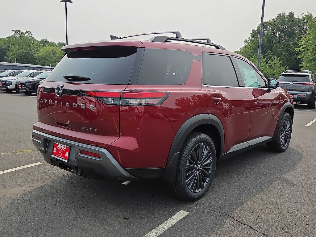 New 2026 Nissan Pathfinder SL SUV