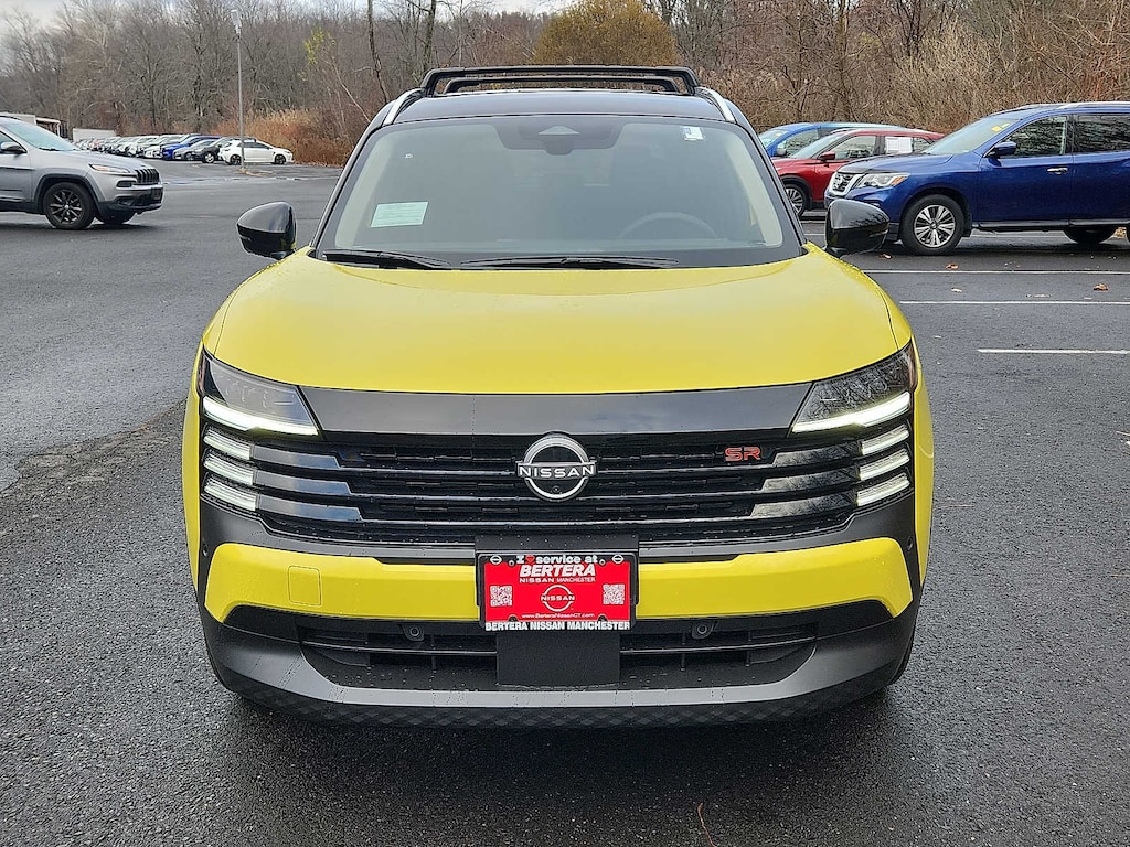 New 2026 Nissan Kicks SR SUV