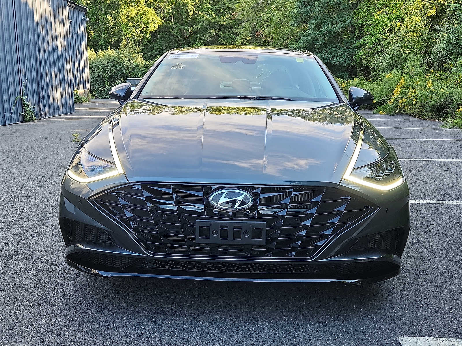 2022 Hyundai Sonata Limited photo 2