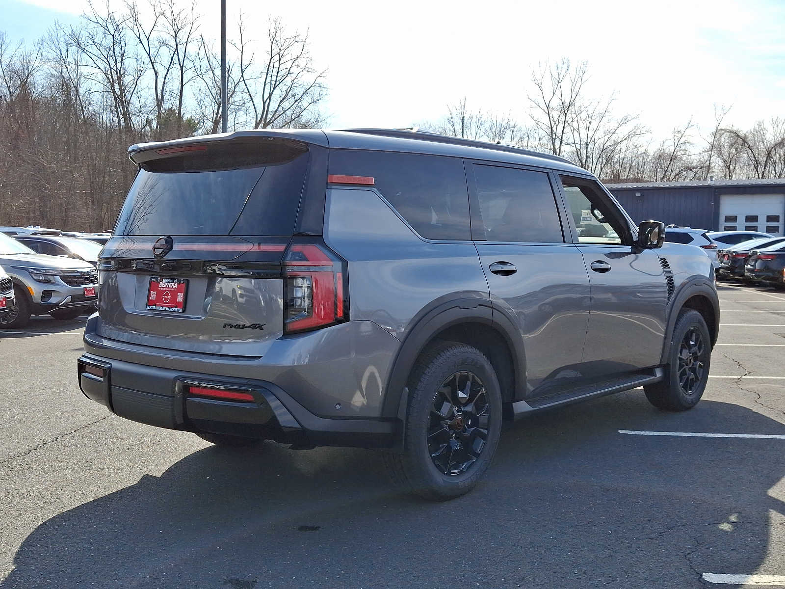 2025 Nissan Armada photo 4