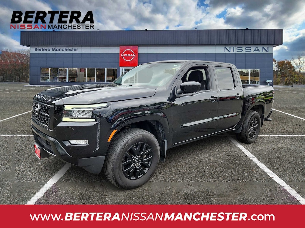 Used 2023 Nissan Frontier SV Truck Crew Cab