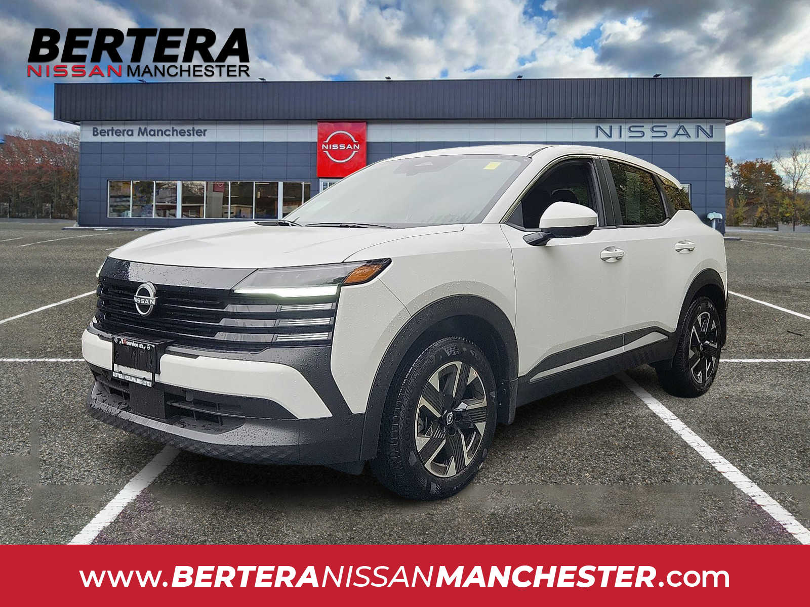 2025 Nissan Kicks SV AWD's photo