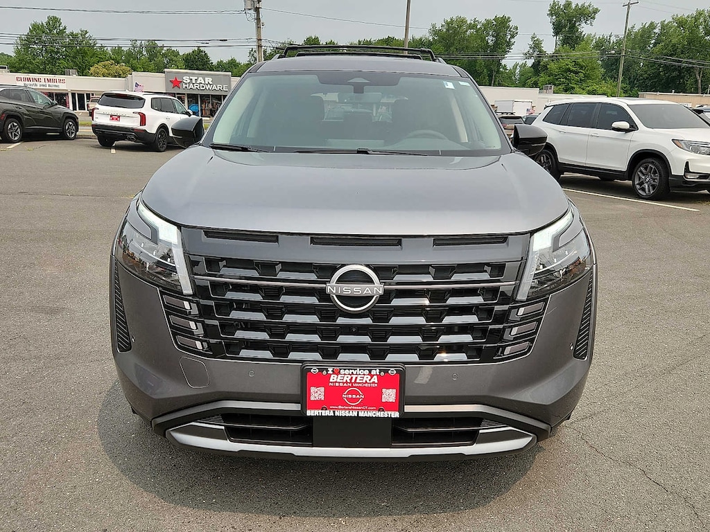 New 2026 Nissan Pathfinder SL SUV