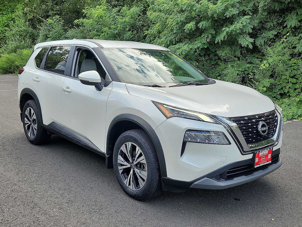 Used 2022 Nissan Rogue SV SUV