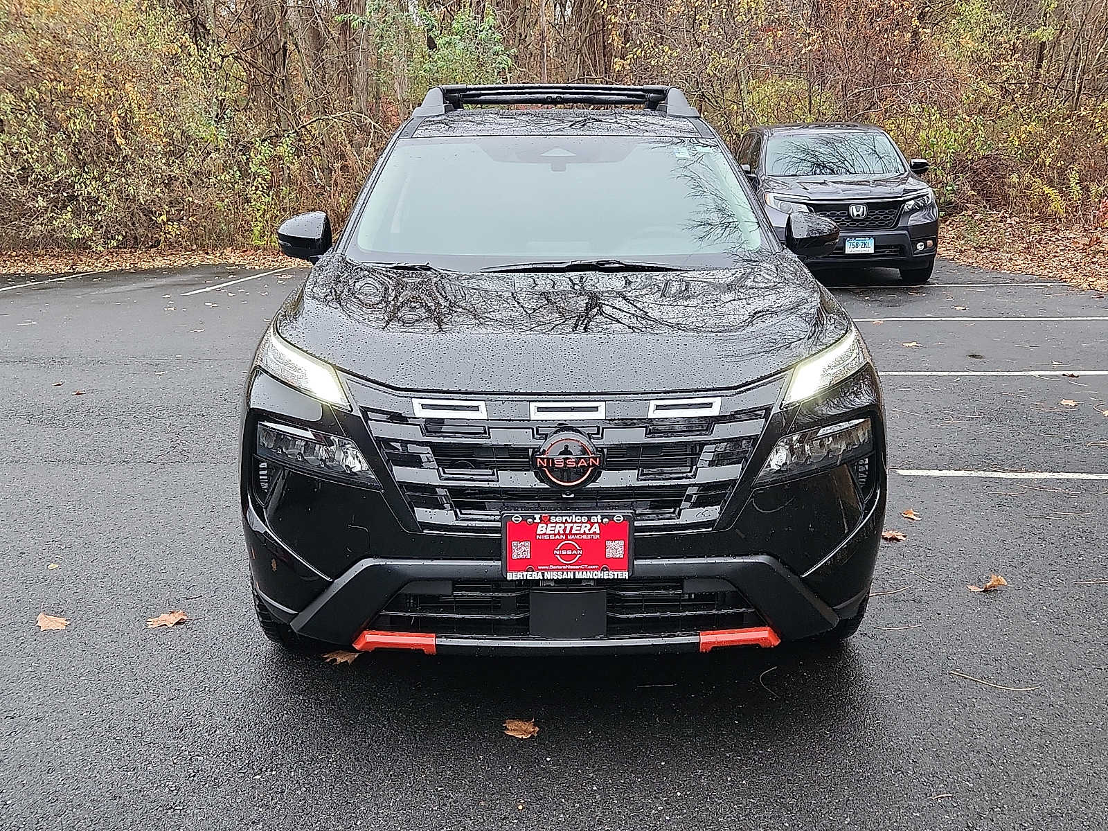 2026 Nissan Rogue SV photo 2