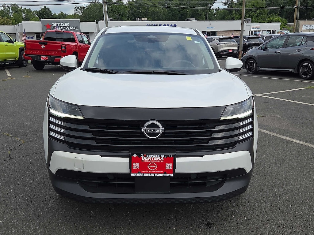 Used 2025 Nissan Kicks SV SUV
