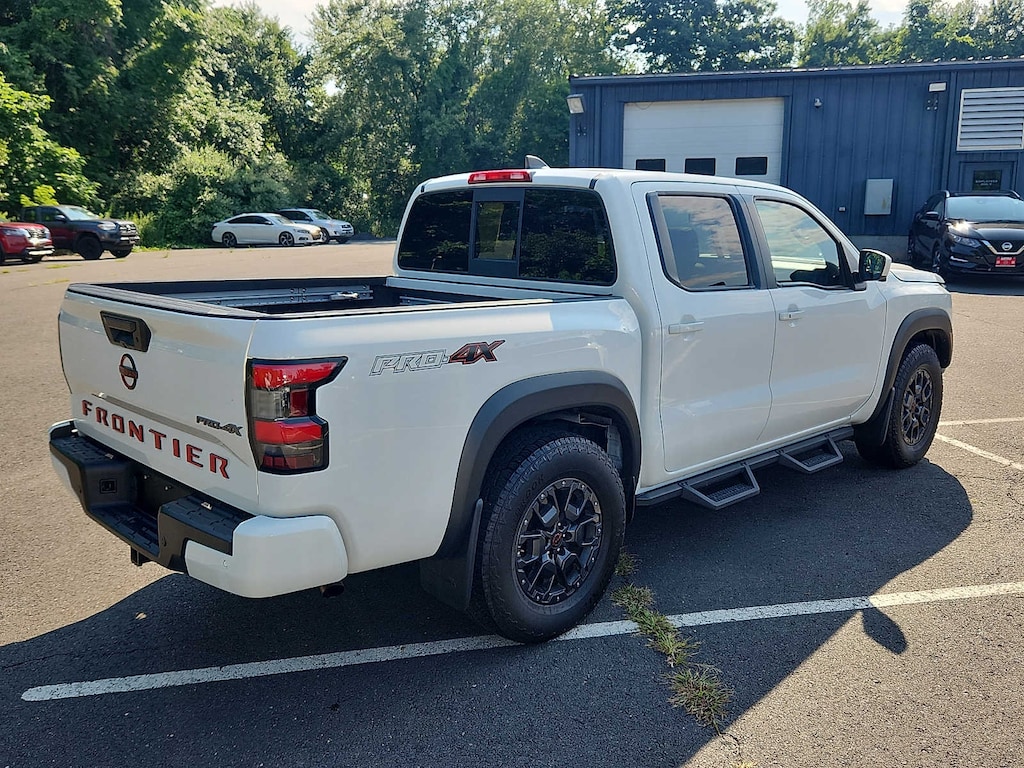 Used 2022 Nissan Frontier PRO-4X Truck Crew Cab