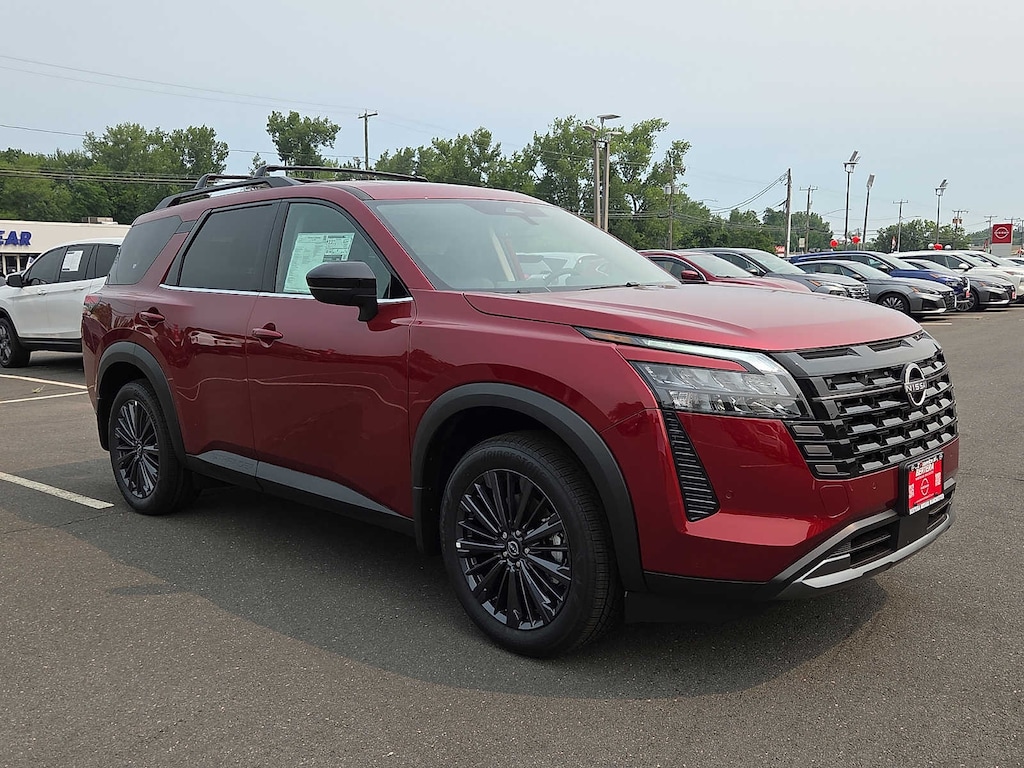 New 2026 Nissan Pathfinder SL SUV