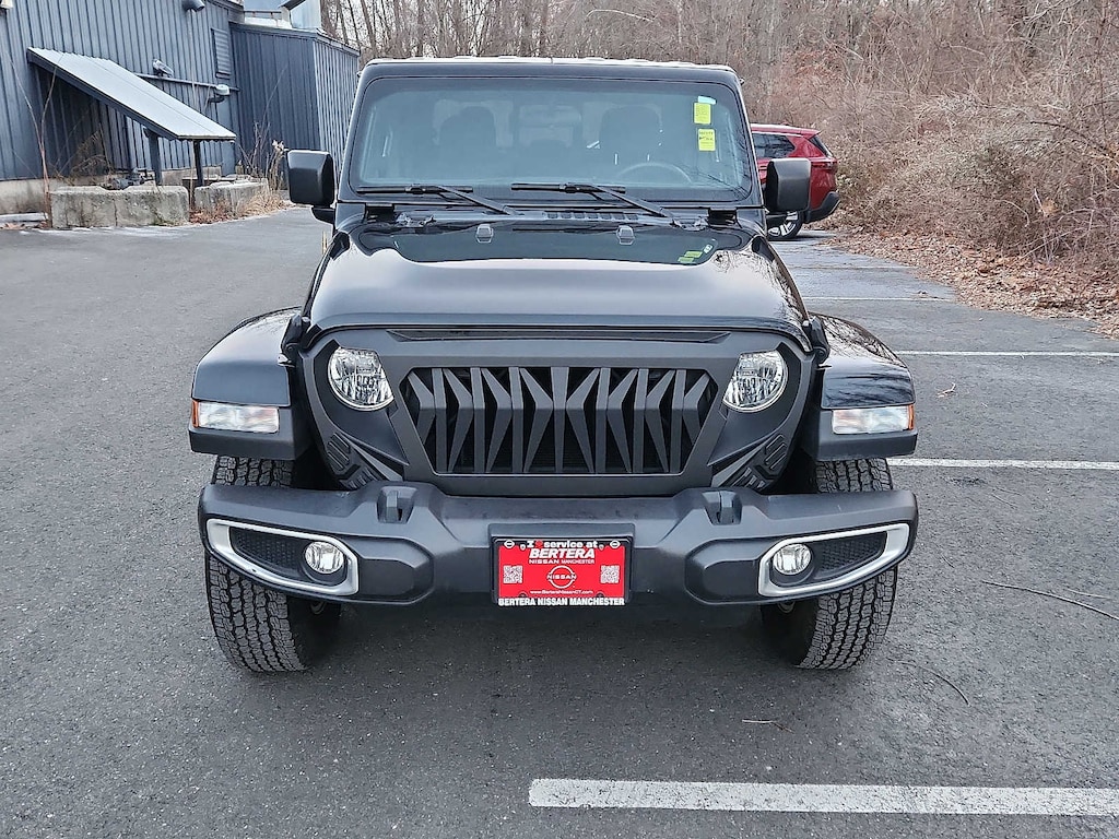 Used 2023 Jeep Gladiator Sport Truck Crew Cab