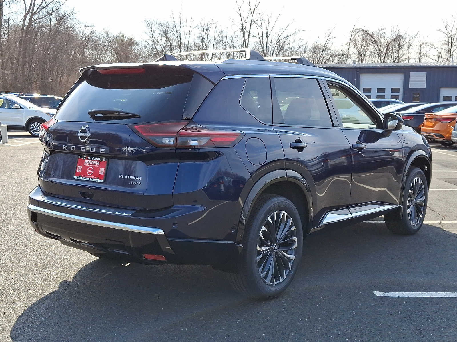 2025 Nissan Rogue Platinum photo 4