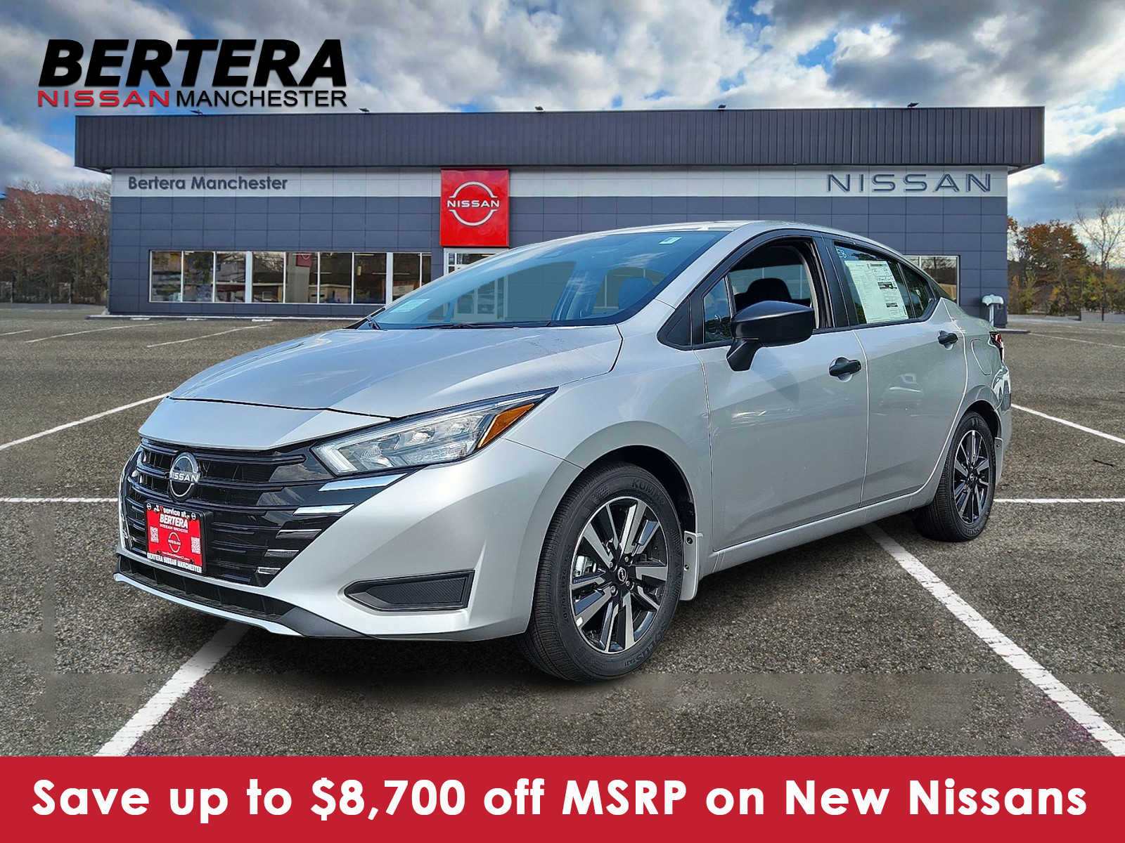 2025 Nissan Versa Sedan S's photo