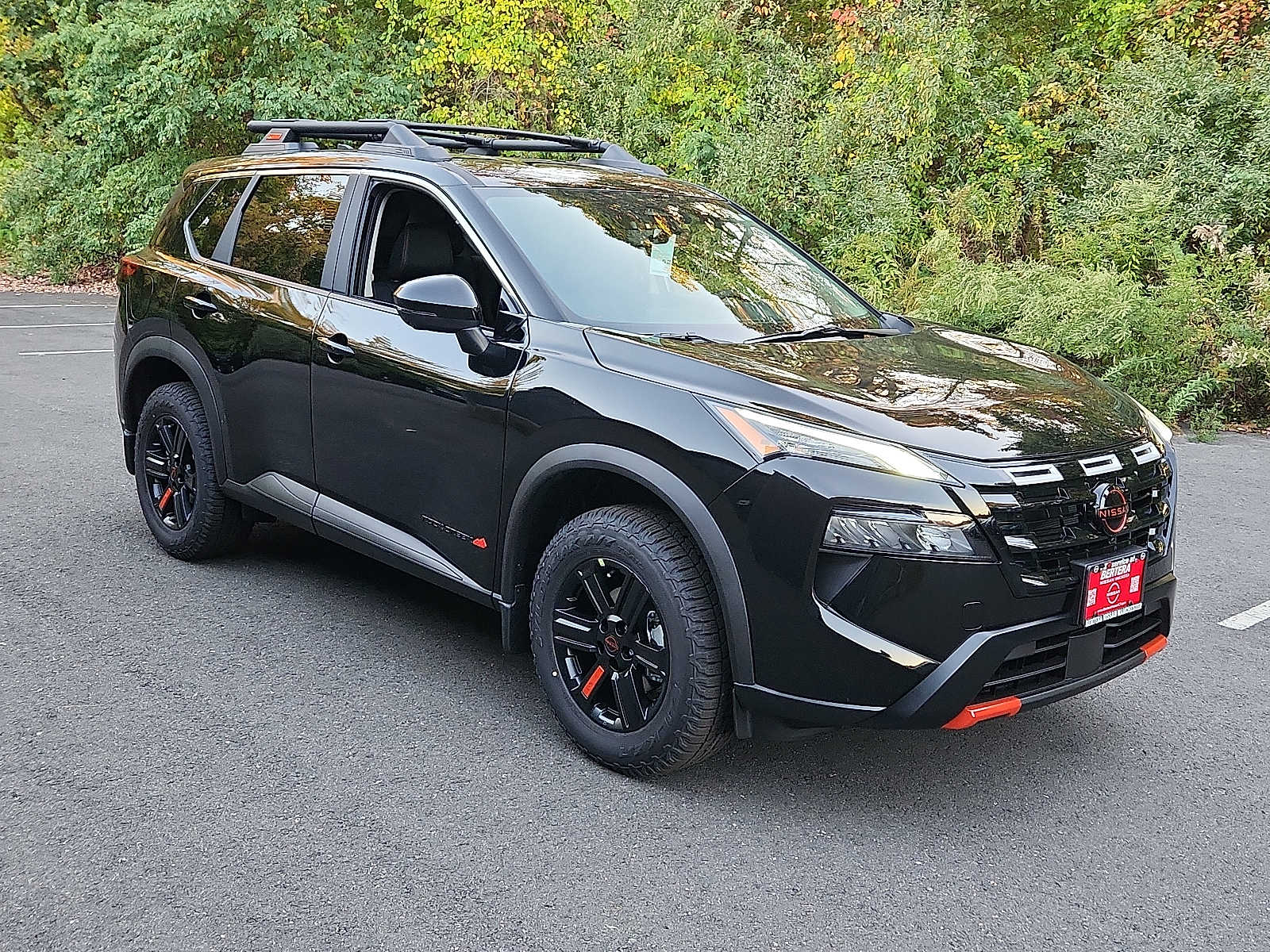 2026 Nissan Rogue SV photo 3