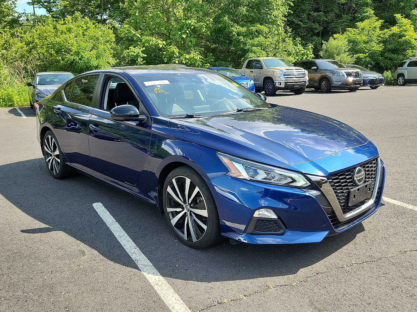 2022 Nissan Altima SR photo 3