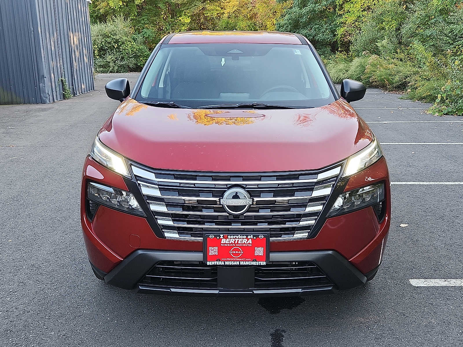 2026 Nissan Rogue S photo 2