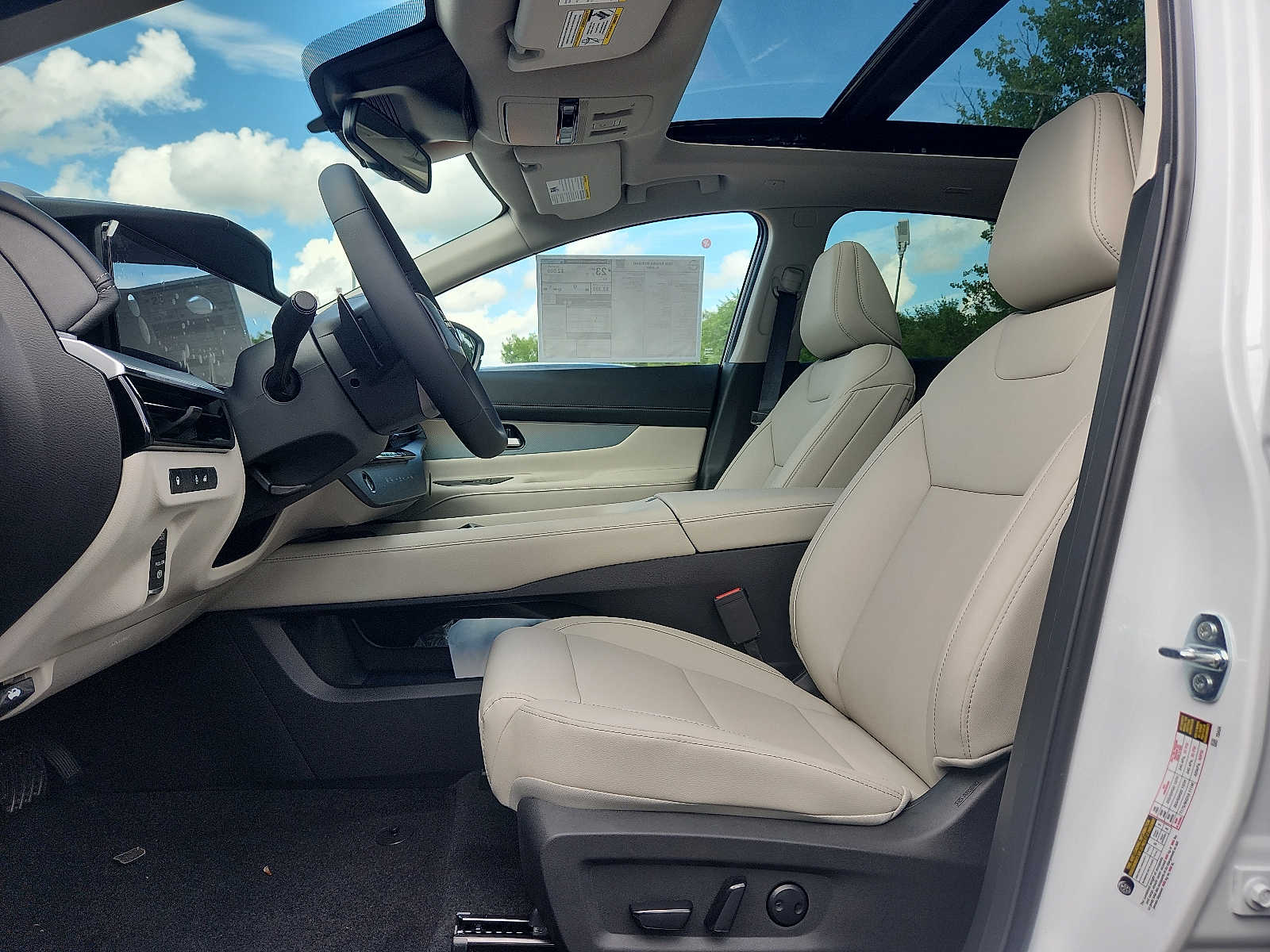 2025 Nissan Murano SL - Photo 13