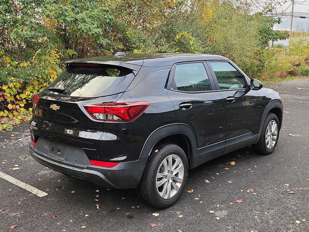 Used 2023 Chevrolet Trailblazer LS SUV