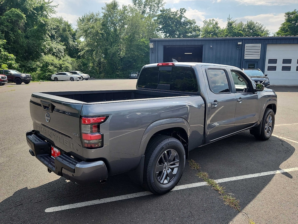 New 2026 Nissan Frontier SV Truck Crew Cab